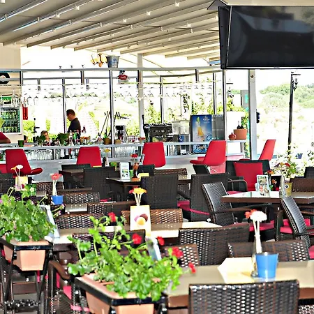 Ceren Family Hotel apartamentowy 3*