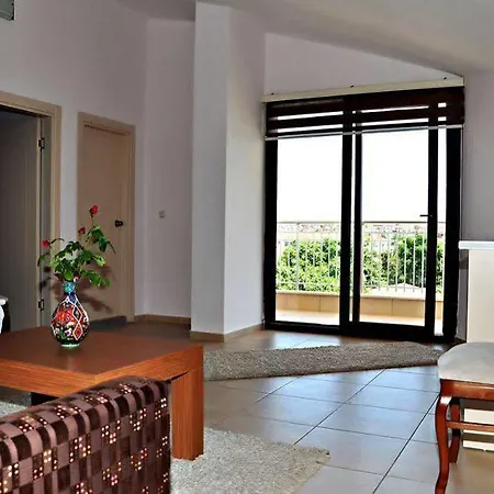 Aparthotel Ceren Family Side