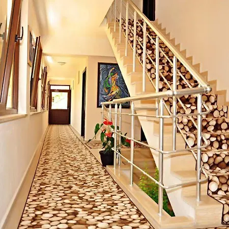 Apartmanhotel Ceren Family Side