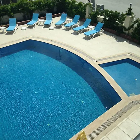 Ceren Family Apartmanhotel Side